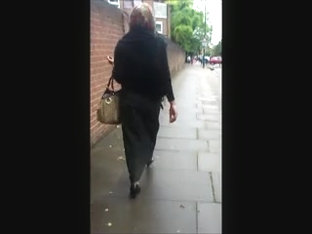 Hijabi Ass In Burqa And High Heels