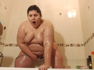 Plump Girl In The Shower