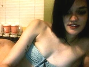 Teen Bating On Cam