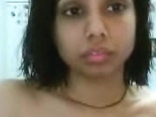 Hot Indian Teen Shows Her Tits And Masturbates On Cam