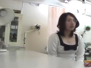 Japanese Bitch Went On A Pussy Exam That Went Wrong