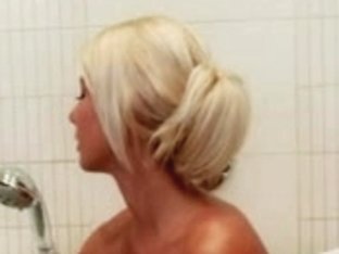 Lovely Teen Blonde Masturbates In The Bathtub