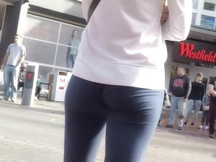 Fit Young Ass In Blue Tights