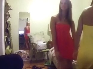 Fashionable Webcam Women In Hawt Dresses Put On A Valuable Show