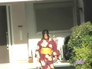 Teen Asian Dressed In Traditional Clothes Got Boob Sharked