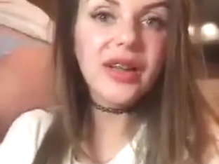 Showing Tits And Shaking Ass On Periscope
