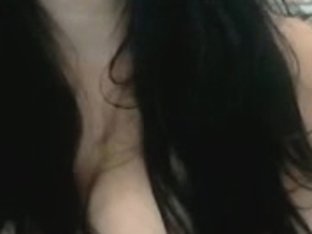 Breasty Brazilian Gal Making A Hot Livecam Show