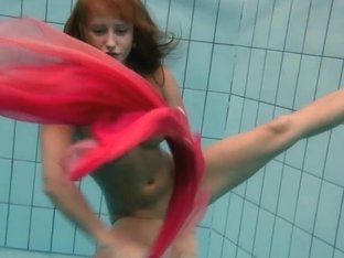 Underwatershow Video: Silvie