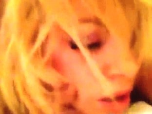 Loud Groaning Agonorgasmos With Face To The Webcam