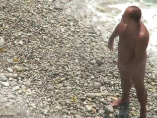 Beach Candid Camera Filmed A Hot Slut In Bikini