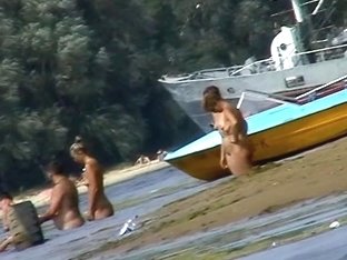 Hot Mature Women Filmed By A Voyeur On The Nudist Beach