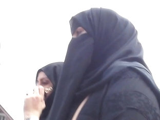 Wolter's Hijab Bitch 002a