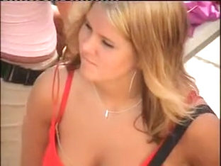 Girls With Hot Big Melons Horny Candid Downblouses