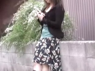 Sharking Video Showing A Japanese Girl In Cute Pink Panties