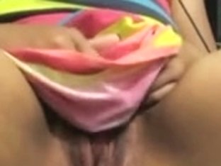 Black Beauty Fingers Her Immodest Cleft For Boyfriend