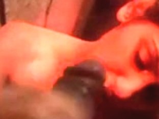 Muslim Pornstar Blows Dark Boy-friend In Alley