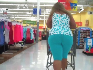 A Really Woman - Bbw Latina Bubble Butt At The Supermarket