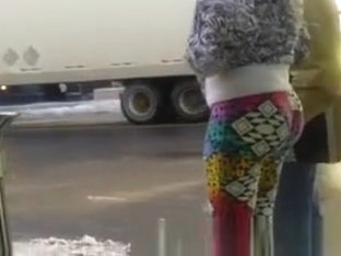 Sexy Ass Jiggling In Bus Stop