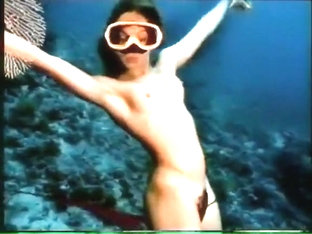 Vintage Soft Erotica (underwater Striptease)