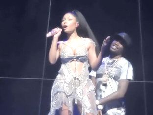 Vancouver Live (2015) Nicki Minaj