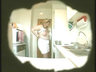 Bbw Wife Masturbates In Kitchen (hidden Cam)