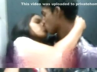 Bangladeshi College Student's Giving A Kiss Movie Scenes - 1