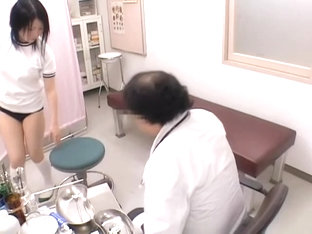 Loriko gets her pussy examined by the asian gynecologist 