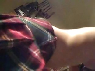 Amateur Porn Video With A Sexy Emo Chick