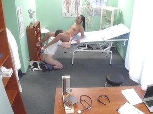 Real Euro Patient Pussyfucked By Doctor