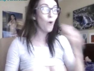 Hot Dirty Talking Webcam Girl Playing