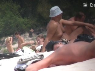 Nudist Beach Will Always Show Some Nice Chicks On Cam