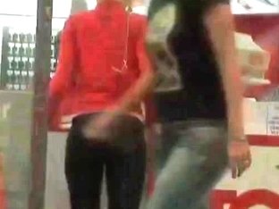 Wonderful Blonde With Tight Ass Was Filmed In The Mall