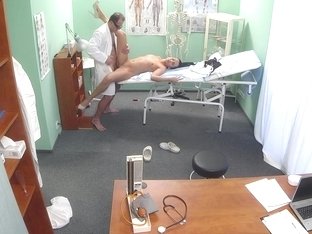 Euro Patient Pussylicked And Fucked By Doctor