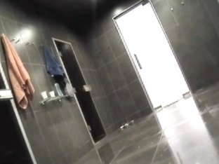 Hidden Shower Spy Scenes Of Girl Toweling Her Body