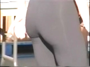 Street Candid Closeup Of The Amateur Ass In Tight Pants 04e