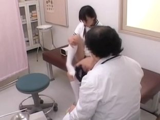 Voyeur Video With Horny Gynecologist Who Examins A Wet Twat