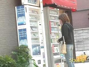 Vending Machine Shuri Sharking Scene Of Beautiful Asian Brunette