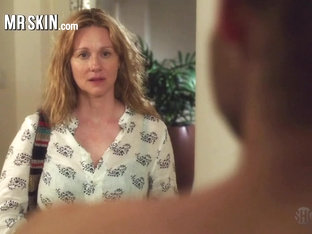 Mad Men's Elisabeth Moss Makes Her Nude Debut - Mr.skin